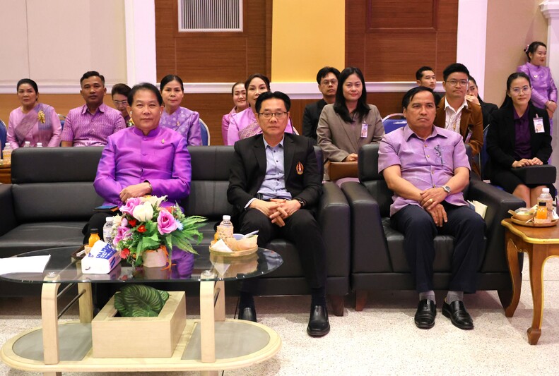 อธิการบดี ม.นครพนม ร่วมเวทีเสวนา “การเรียนรู้เพื่อการดำรงชีวิตในยุคดิจิทัล” โครงการ 2 เมษา วันรักการอ่าน Open House 2025 สกร. 3 ดี คุณภาพคู่คุณธรรม