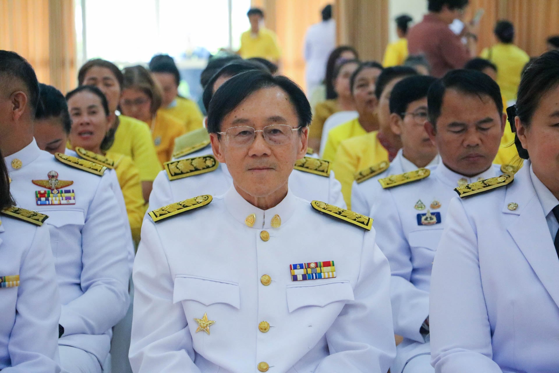 ม.นครพนม ร่วมพิธีรับมอบแบบลายผ้าพระราชทาน “ผ้าลายสิริราชพัสตราภรณ์”