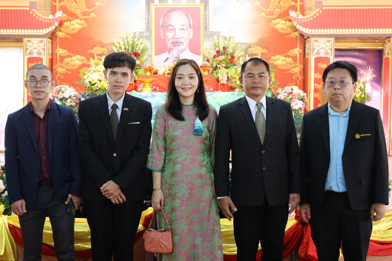 ม.นครพนม ร่วมงานรำลึก 135 ปี วันคล้ายวันเกิดประธานโฮจิมินห์ และความสัมพันธ์มิตรภาพไทย-เวียดนาม ประจำปี 2568