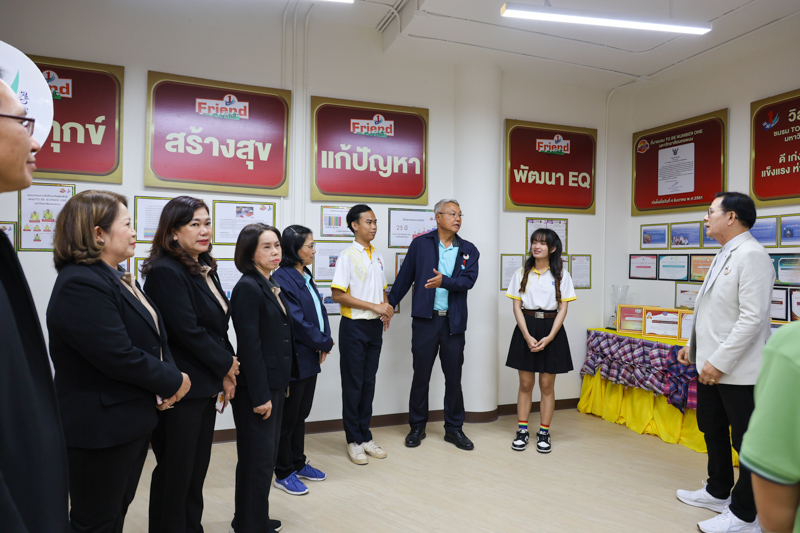 มหาวิทยาลัยนครพนม ต้อนรับคณะอนุกรรมการติดตามผลดำเนินงานชมรม TO BE NUMBER ONE