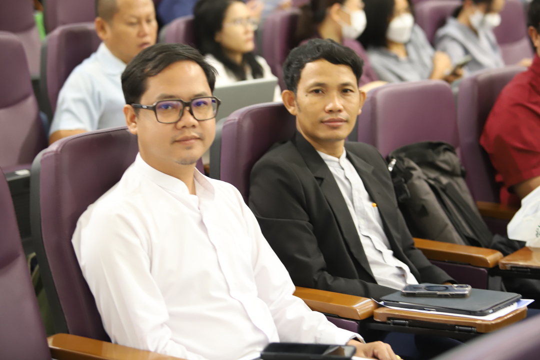 ม.นครพนมร่วมจัดอบรม “จริยธรรมการวิจัย” สร้างนักวิจัยคุณภาพ ขับเคลื่อนสู่มาตรฐานสากล