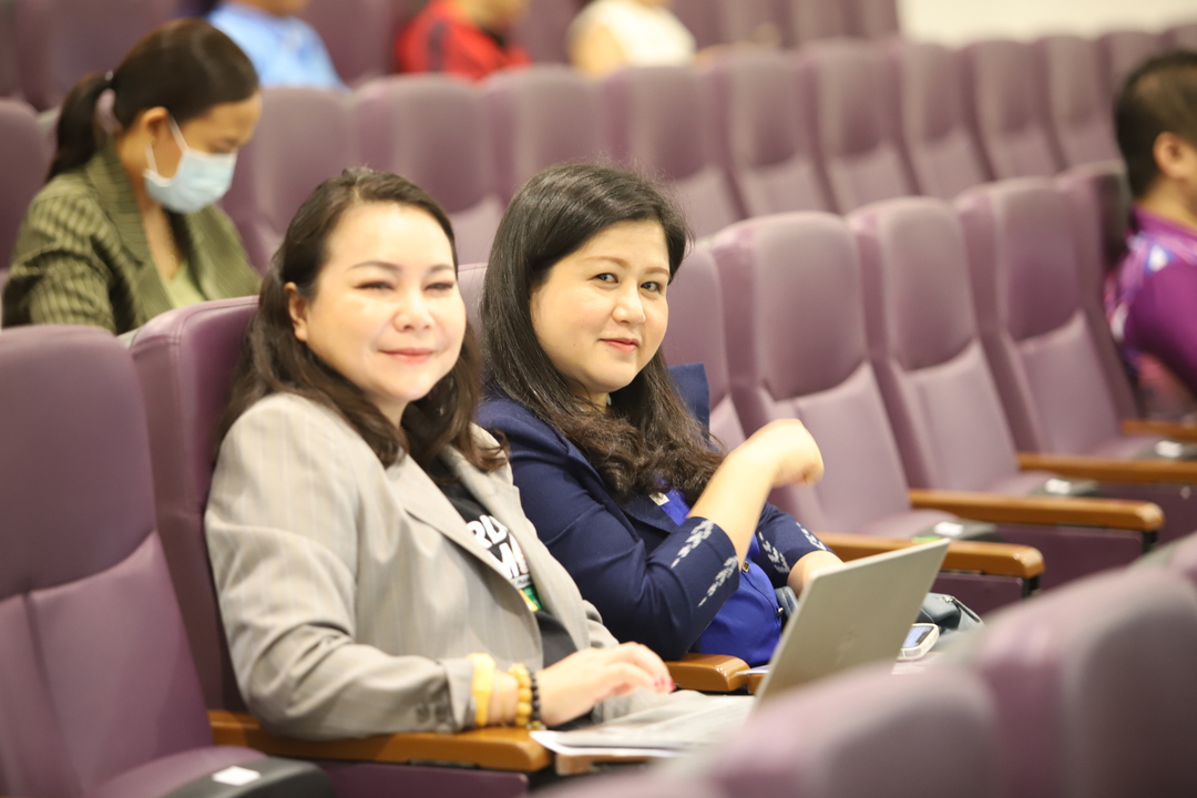 ม.นครพนมร่วมจัดอบรม “จริยธรรมการวิจัย” สร้างนักวิจัยคุณภาพ ขับเคลื่อนสู่มาตรฐานสากล