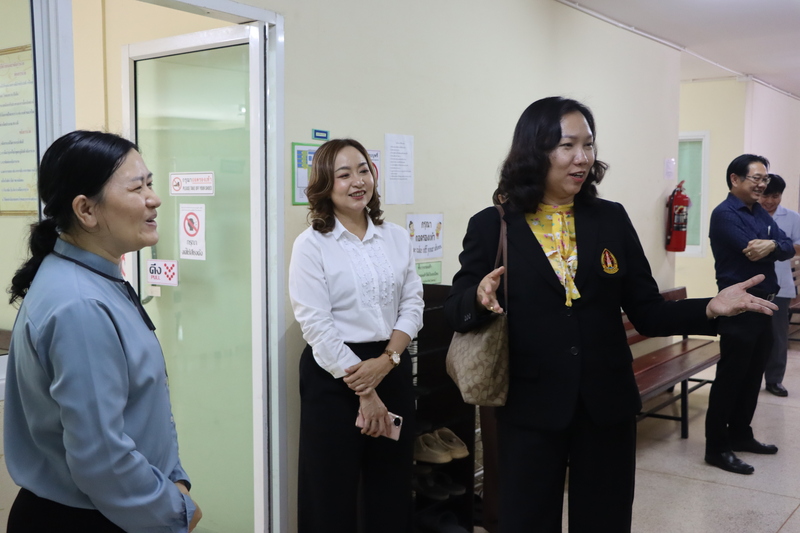 ม.นครพนม ศึกษาดูงานพัฒนาหลักสูตรแพทย์แผนไทย มทร.อีสาน-วิทยาเขตสกลนคร