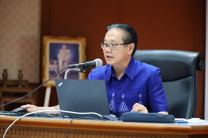 อบรม “การใช้เทคโนโลยี AI เขียนตำราขอตำแหน่งทางวิชาการ”