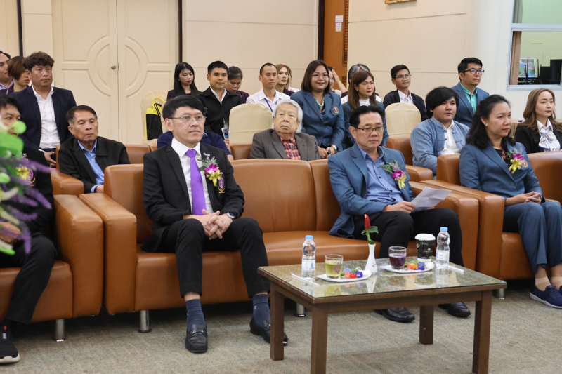 พิธีลงนาม MOU “สวนพรรณพฤกษาอัญมณีล้ำค่าแห่งศรีโคตรบูรณ์” สู่ศูนย์นวัตกรรมแพทย์แผนไทย