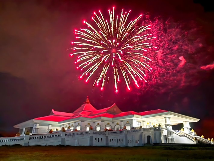 ม.นครพนม จัดงานครบรอบ 20 ปี วันสถาปนา สะท้อน 2 ทศวรรษแห่งการพัฒนาเพื่อท้องถิ่นและภูมิภาค