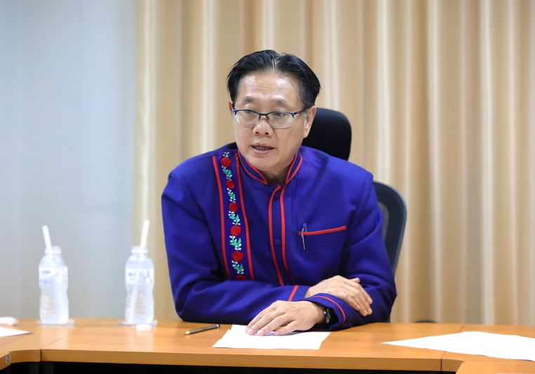 ม.นครพนม ร่วมกับ ทม.นครพนม ประชุมหารือกิจกรรมเรือไฟโชว์ ในมหกรรมเทศกาลไหลเรือไฟโลก 2568