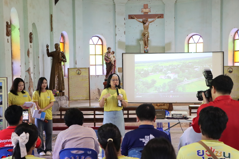 เสวนา “การเพิ่มศักยภาพนักเล่าเรื่องท้องถิ่น 2 รุ่น 2 ภาษา” หนุนการท่องเที่ยวเชิงสร้างสรรค์ชุมชนคาทอลิกบ้านคำเกิ้ม