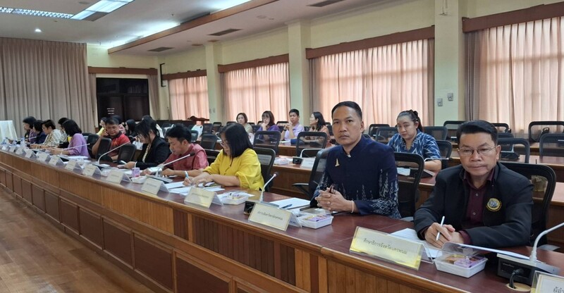 ม.นครพนม ร่วมประชุมคณะอนุกรรมการดำเนินการขับเคลื่อนกิจกรรมยกระดับเทศกาลเรือไฟโลก