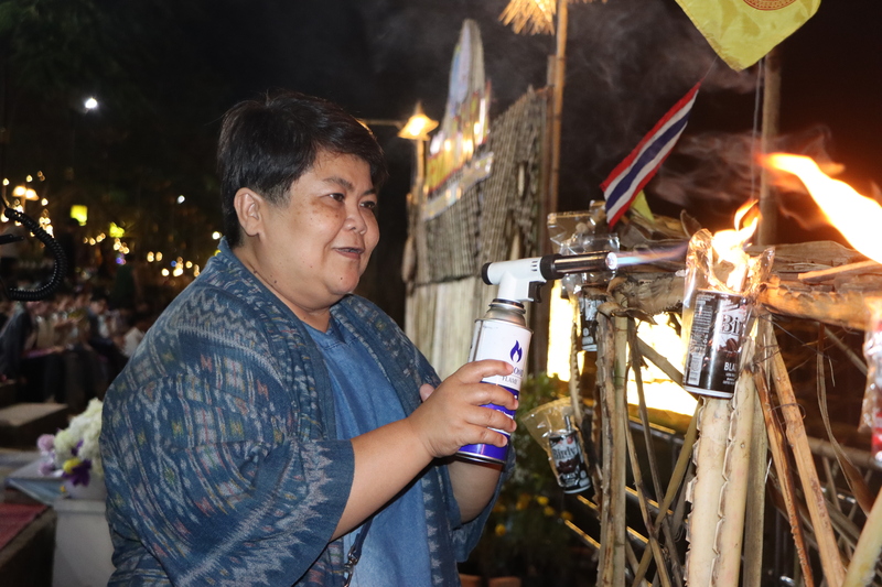 ม.นครพนม บวงสรวงและไหลเรือไฟโชว์ (วันที่ห้า) สืบสานประเพณีไหลเรือไฟ ประจำปี 2568