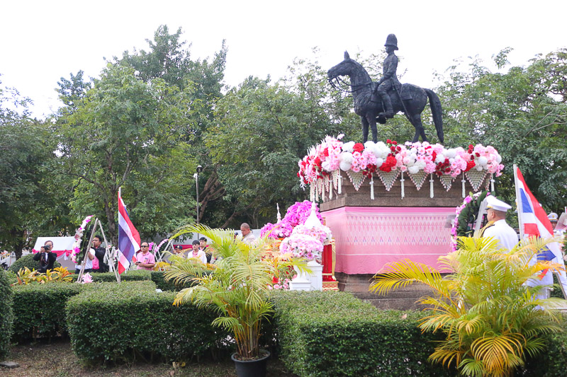 มหาวิทยาลัยนครพนม ร่วมน้อมรำลึกเนื่องในวันปิยมหาราช ประจำปี 2568