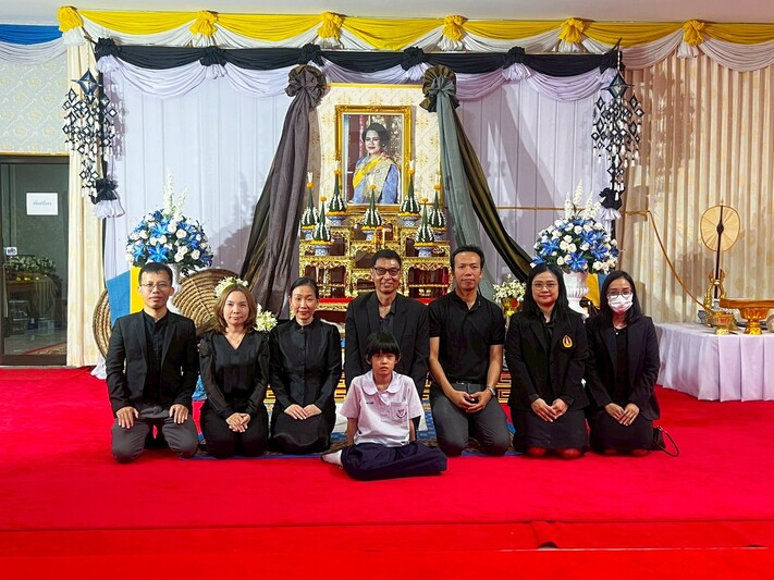 บำเพ็ญกุศลสวดพระอภิธรรม อุทิศถวายพระราชกุศลแด่ สมเด็จพระบรมราชชนนีพันปีหลวง