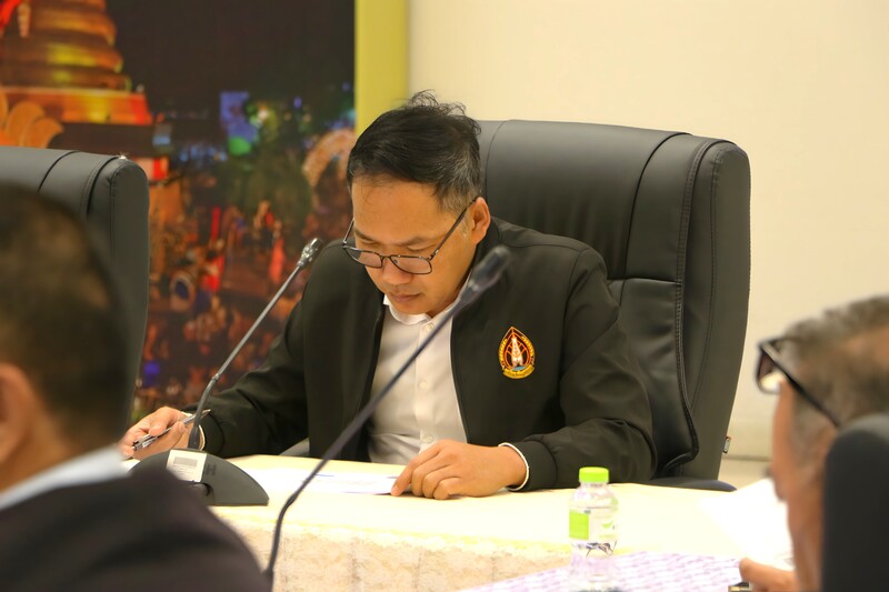 ประชุมเตรียมความพร้อมงานพิธีพระราชทานปริญญาบัตร ประจำปีการศึกษา 2567