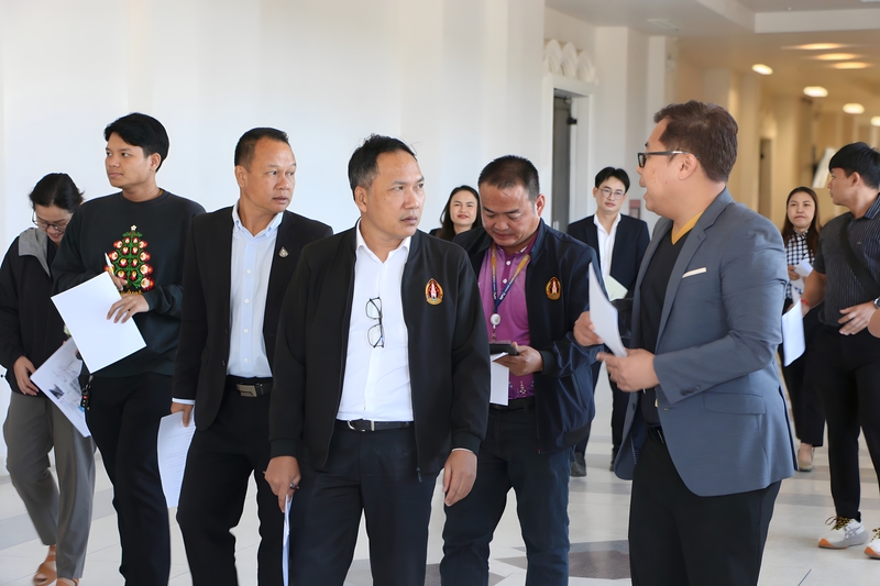 ประชุมเตรียมความพร้อมงานพิธีพระราชทานปริญญาบัตร ประจำปีการศึกษา 2567