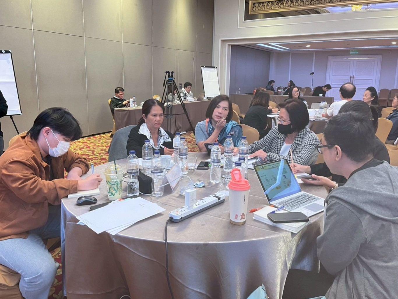 ม.นครพนม ประชุมแลกเปลี่ยนเรียนรู้ “สาธารณสุขมูลฐานเขตเมือง : แนวรุกสู่การป้องกันและสงบเบาหวาน” เดินหน้าขับเคลื่อนแผนงาน 5 พื้นที่เป้าหมาย