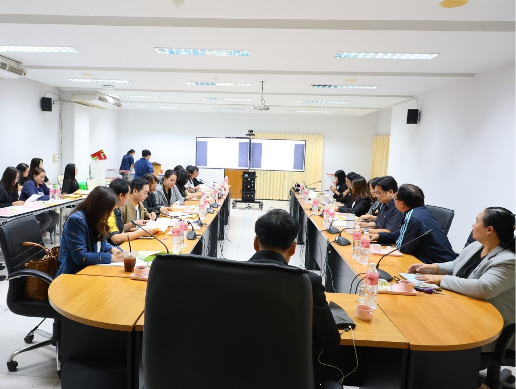 ประชุมคณะกรรมการเลือกตั้งกรรมการสภาคณาจารย์และข้าราชการ มหาวิทยาลัยนครพนม