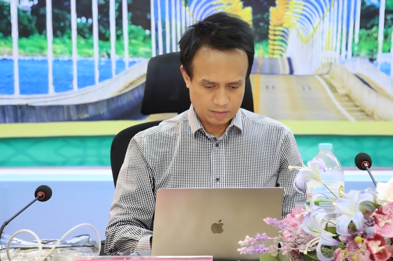 ม.นครพนม ประชุมร่วมกับเทศบาลเมืองนครพนม ถอดบทเรียนโครงการพัฒนาและขับเคลื่อนวัฒนธรรมชุมชนสู่เศรษฐกิจสร้างสรรค์