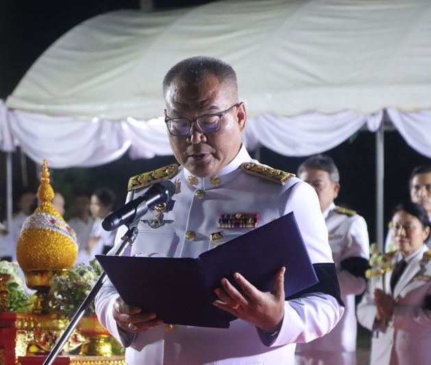 ม.นครพนม ร่วมประกอบพิธีเชิญพุ่มดอกบัวประดิษฐ์พระราชทานถวายสักการะ “พระศรีมหาโพธิทศมราชบพิตร” เนื่องในวันวิสาขบูชา ประจำปี 2569