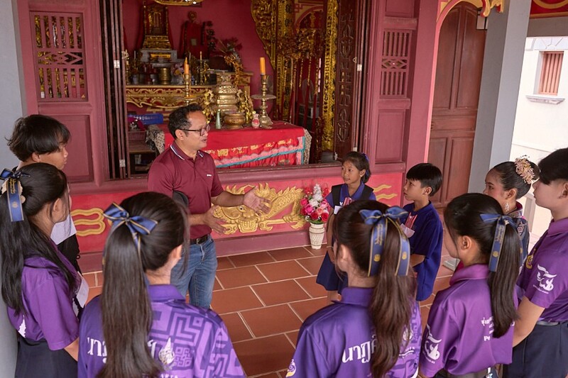คณะวิทยาการจัดการและเทคโนโลยีสารสนเทศ จัดกิจกรรมปลุกพลังคนรุ่นใหม่สืบสานภูมิปัญญาท้องถิ่น “ท่าอุเทน” ผ่านอาหาร ภาษา และภาพถ่าย สู่การสร้างเศรษฐกิจสร้างสรรค์ชุมชน