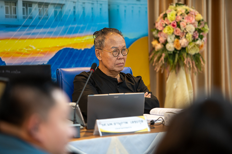 คณะแพทยศาสตร์ มหาวิทยาลัยนครพนม จัดประชุมวิพากษ์หลักสูตรแพทยศาสตรบัณฑิต เดินหน้าพัฒนาหลักสูตรผลิตแพทย์คุณภาพ