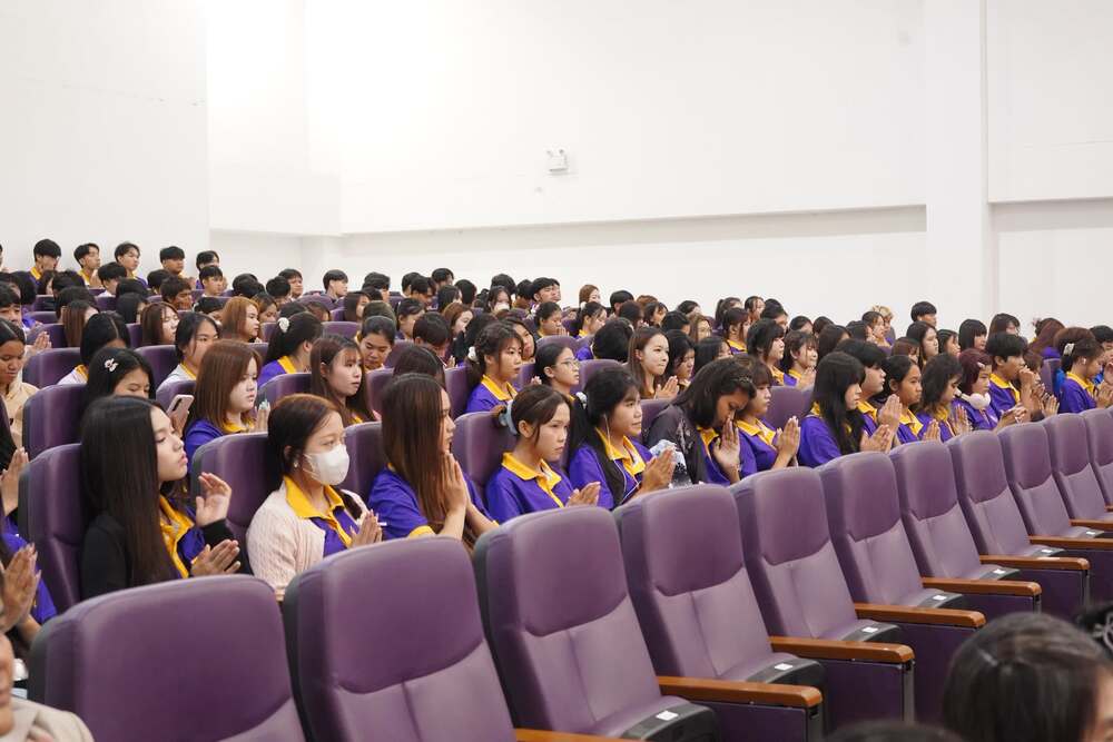 คณะวิทยาการจัดการและเทคโนโลยีสารสนเทศ ม.นครพนม จัดกิจกรรมทำบุญเนื่องในโอกาสวันคล้ายวันสถาปนา ครบรอบ 19 ปี