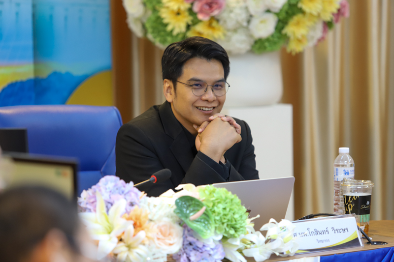 คณะแพทยศาสตร์ ม.นครพนม เดินหน้าเตรียมอาจารย์แพทย์ เสริมศักยภาพรองรับการจัดการศึกษาหลักสูตรแพทยศาสตร์