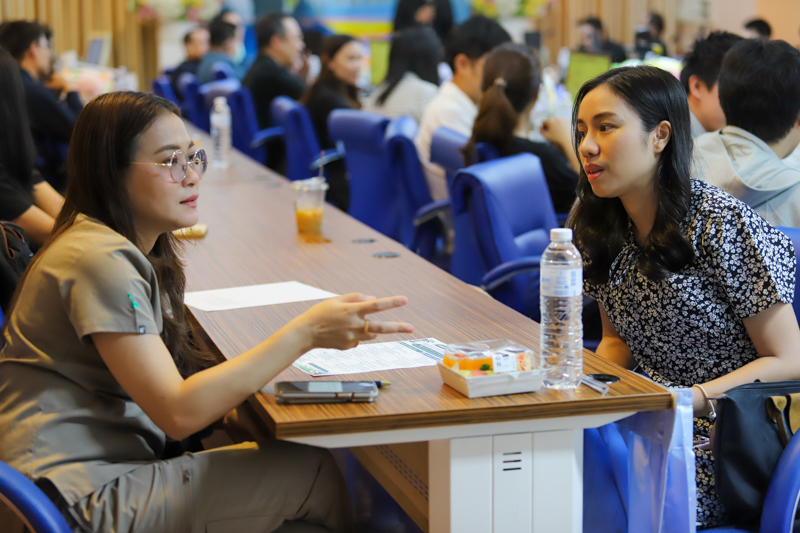 คณะแพทยศาสตร์ ม.นครพนม เดินหน้าเตรียมอาจารย์แพทย์ เสริมศักยภาพรองรับการจัดการศึกษาหลักสูตรแพทยศาสตร์