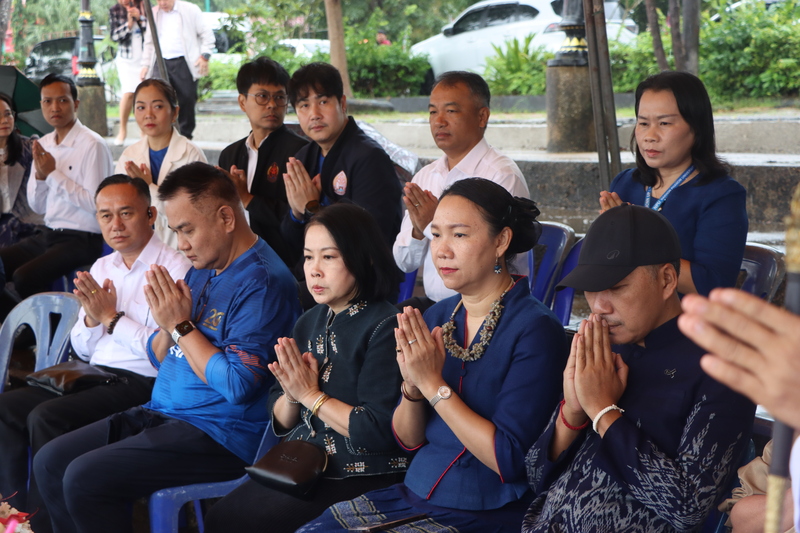 ประกอบพิธีบวงสรวงเรือไฟ เตรียมสืบสานประเพณีงานบุญออกพรรษา ประจำปี 2569